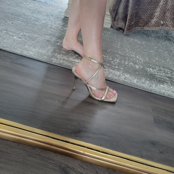 Coach Gold Platinum Champagne Kaia Espadrille Open Toe Heels NWOB Size 8 - Picture 12 of 12